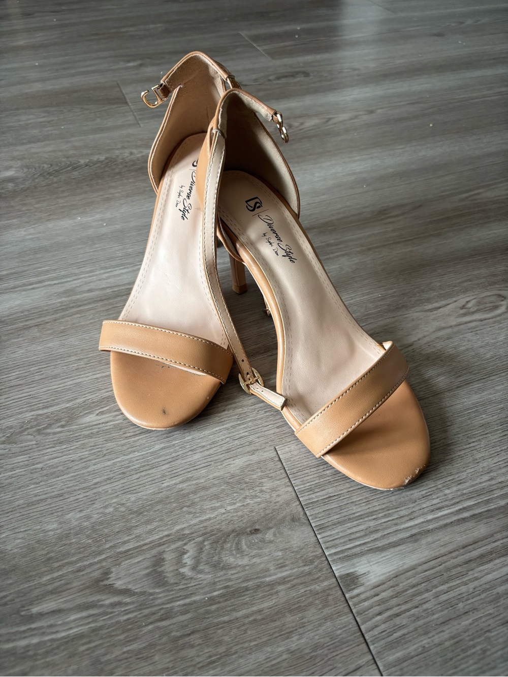 Diverse Style Tan Ankle-Strap Heeled Sandals